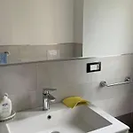 Ampio Bilocale Vicino Al Mare *