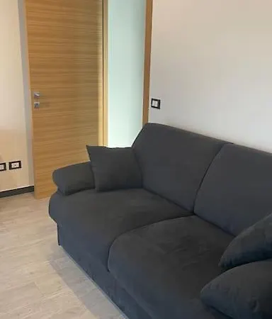 Lägenhet Ampio Bilocale Vicino Al Mare