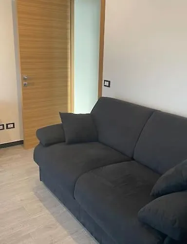 Lägenhet Ampio Bilocale Vicino Al Mare